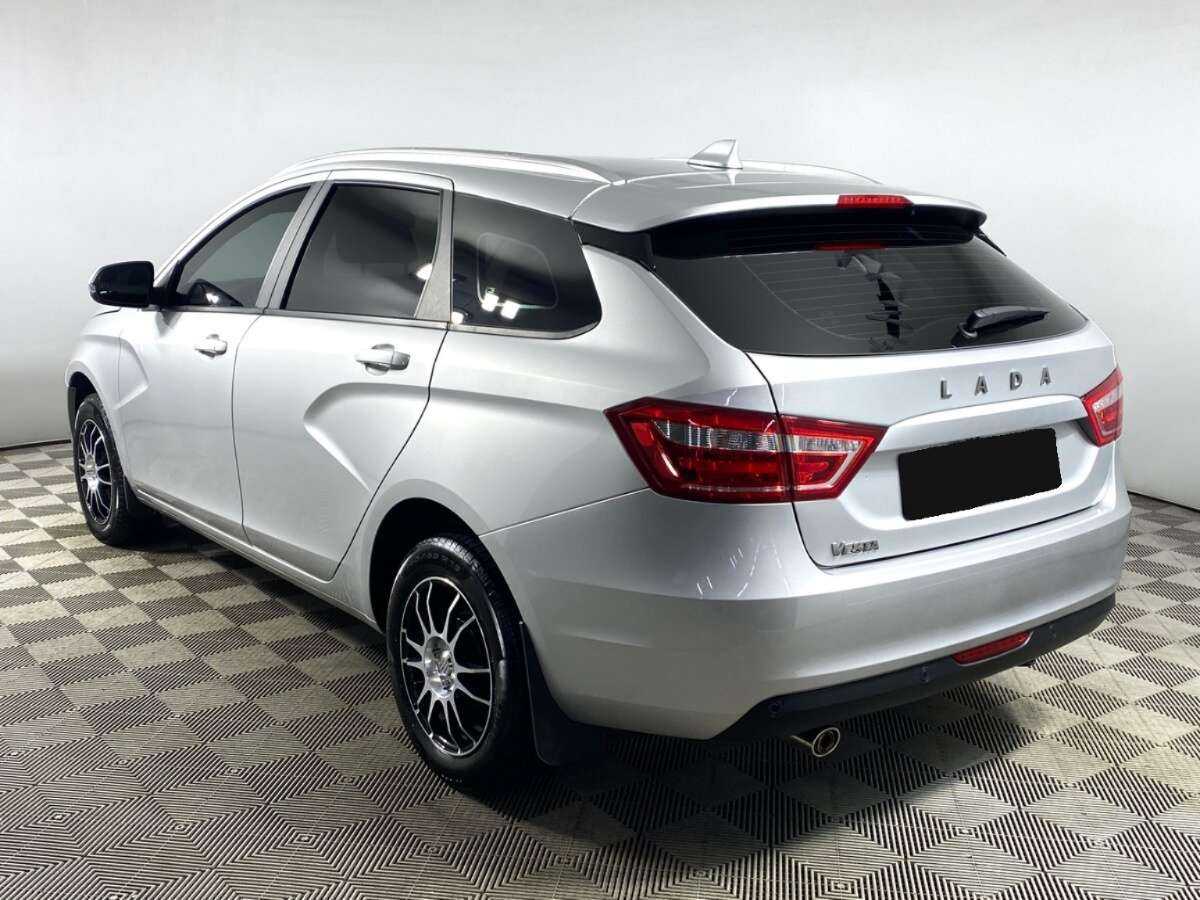 Lada (ВАЗ) Vesta SW, 2021 Фото №6