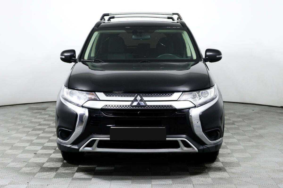 Mitsubishi Outlander, 2018 Фото №2