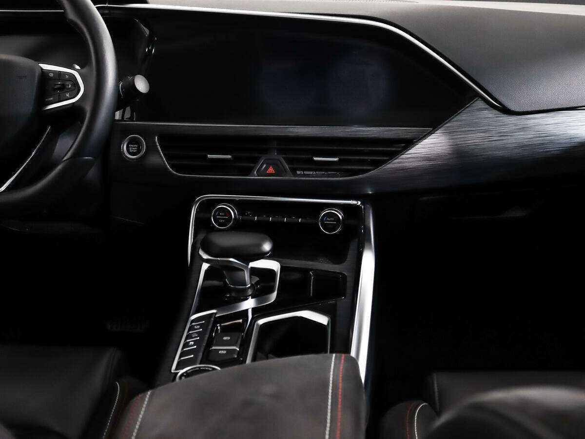 Geely Tugella, 2022 Фото №16