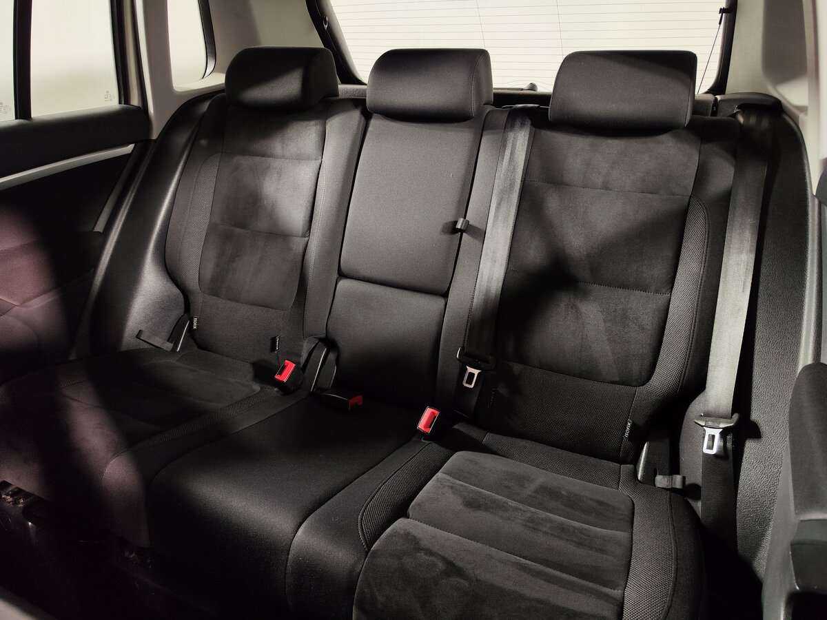 Volkswagen Tiguan, 2012 Фото №9