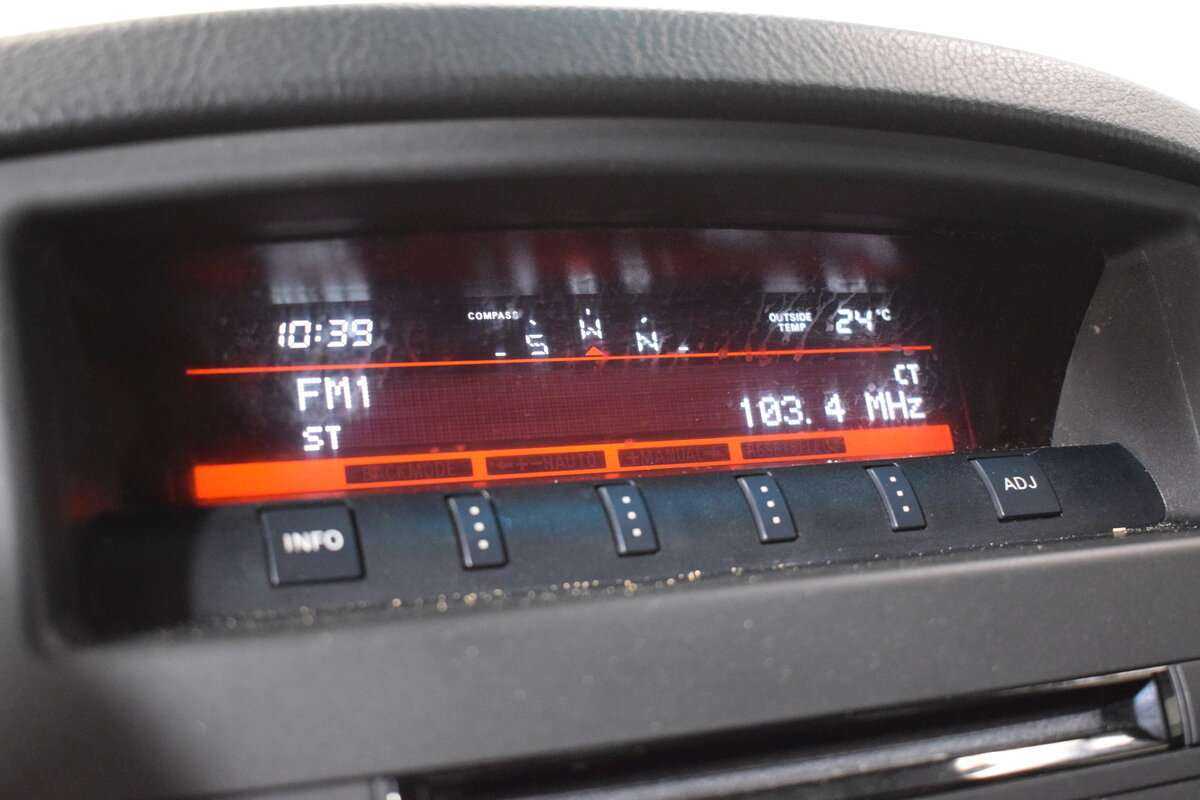 Mitsubishi Pajero, 2014 Фото №17