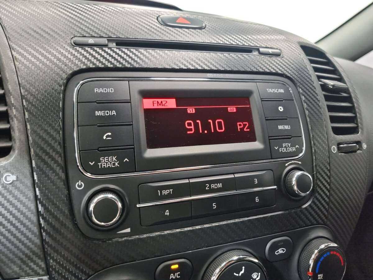 Kia Cerato, 2014 Фото №15