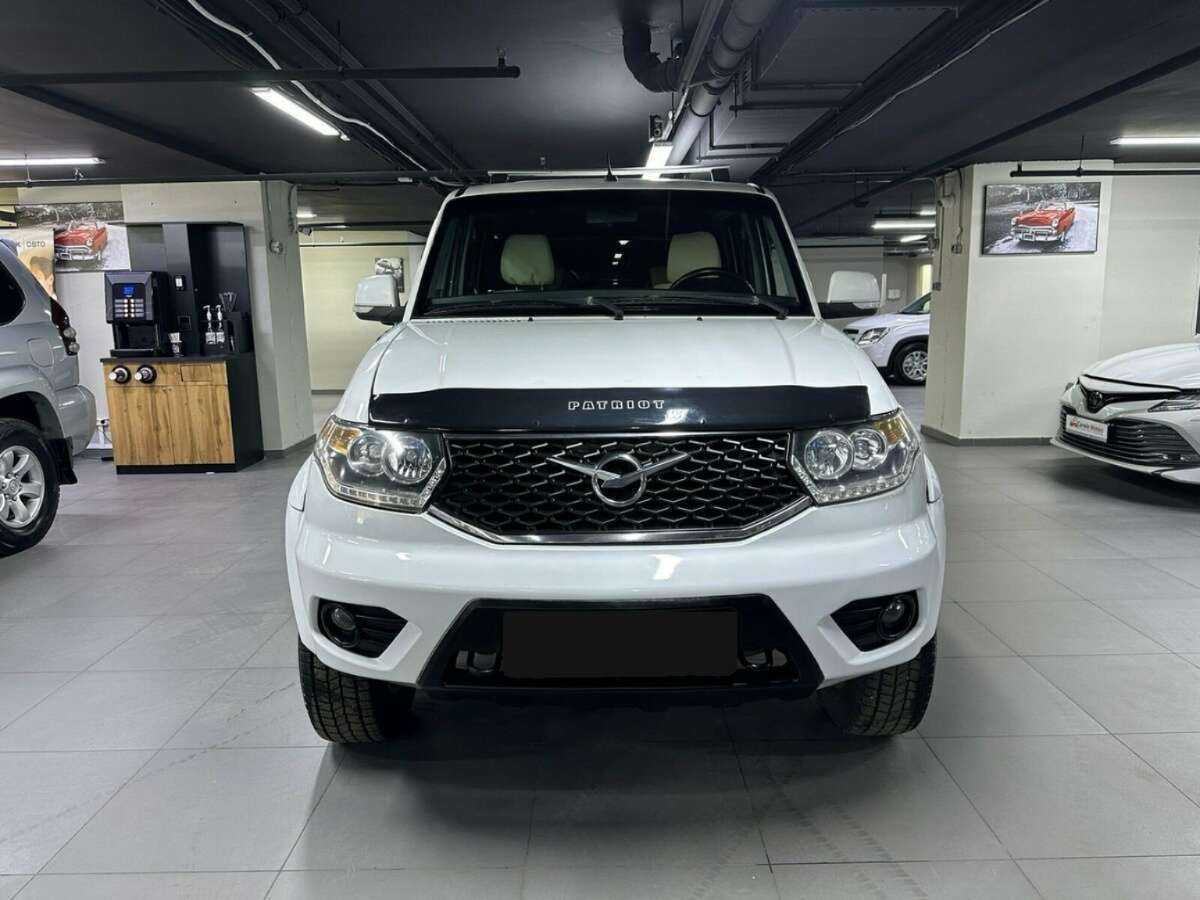 УАЗ Patriot, 2018 Фото №2