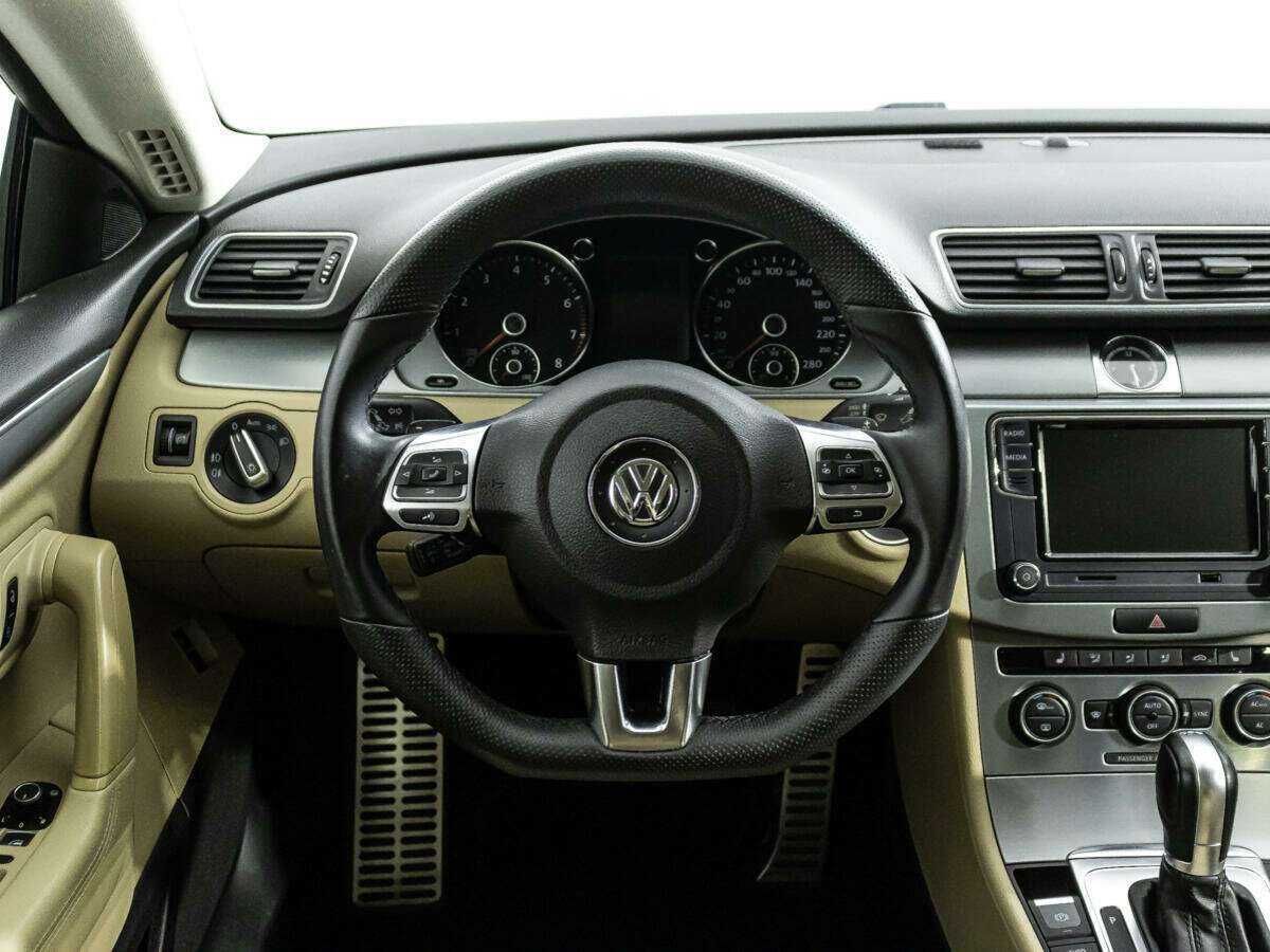 Volkswagen Passat CC, 2012 Фото №17