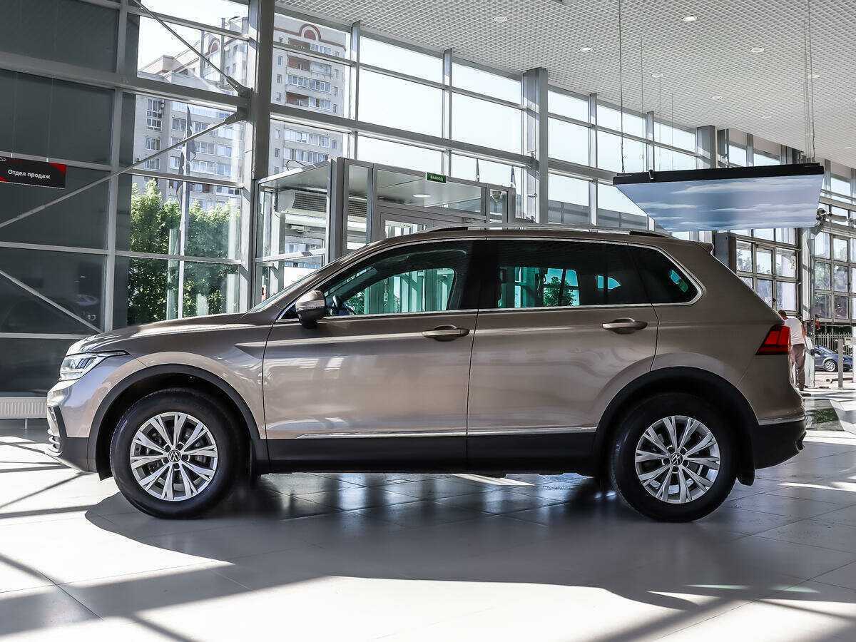 Volkswagen Tiguan, 2021 - 71 000 км. | Фото №8