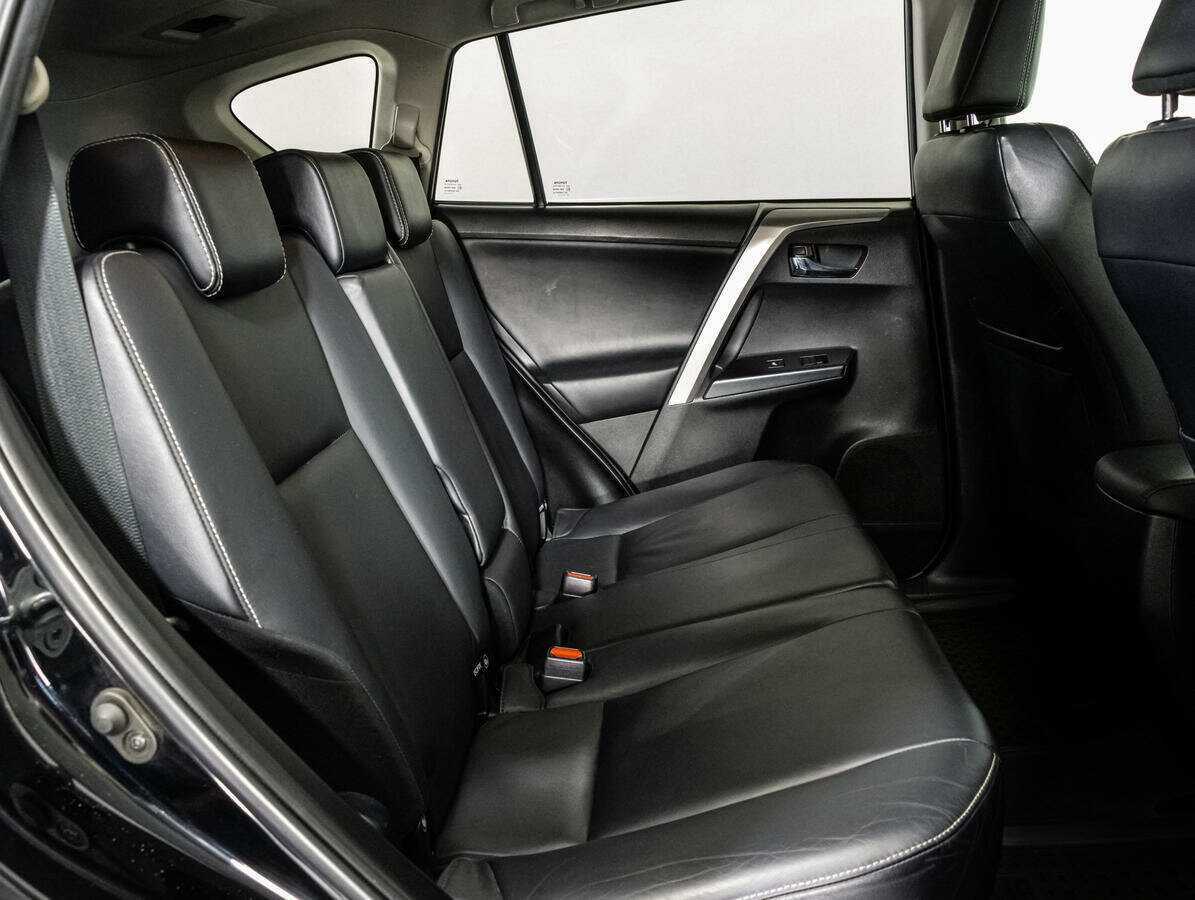 Toyota RAV4, 2016 Фото №10