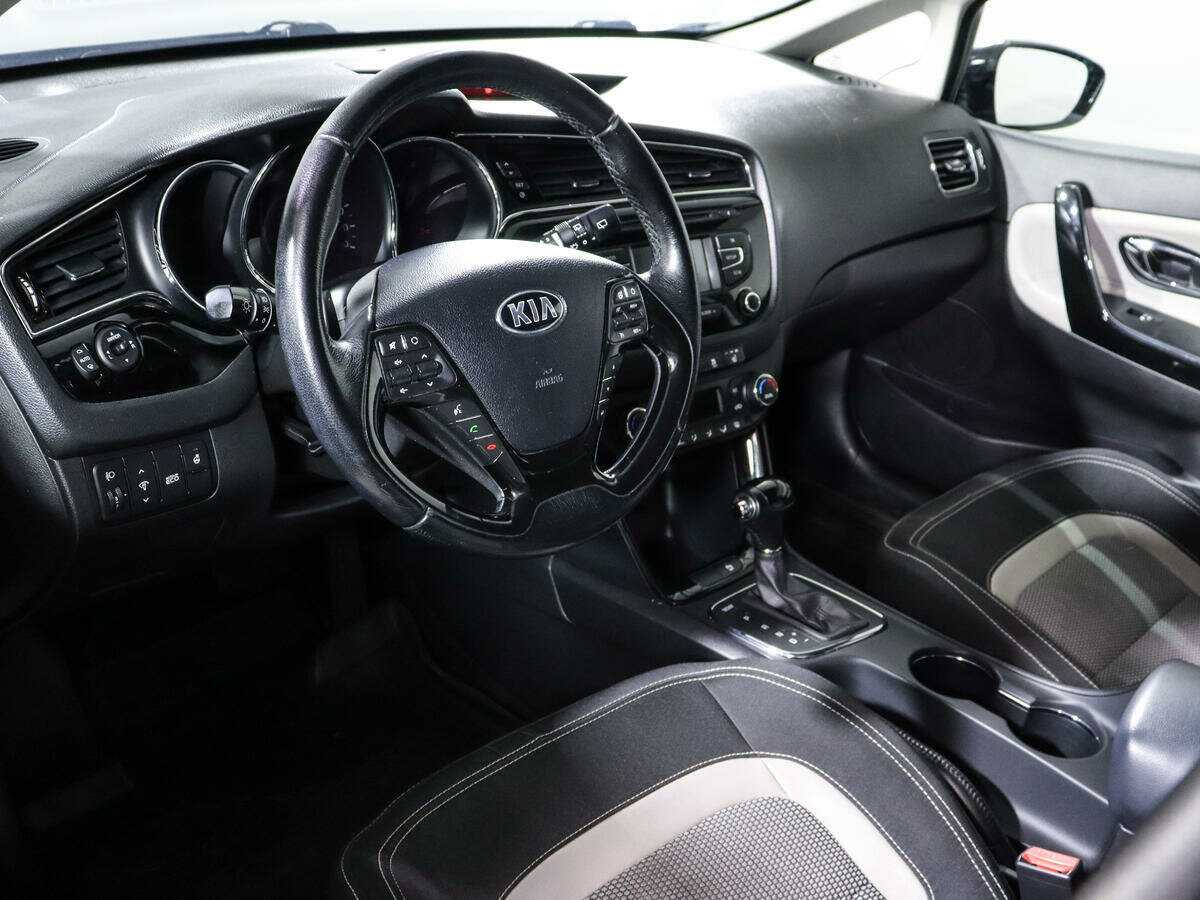 Kia Ceed, 2015 Фото №14