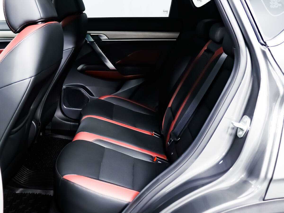 Geely Coolray, 2022 Фото №10