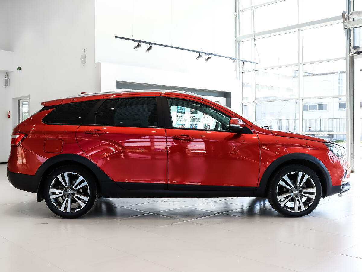 Lada (ВАЗ) Vesta SW Cross, 2019 - 129 135 км. | Фото №4