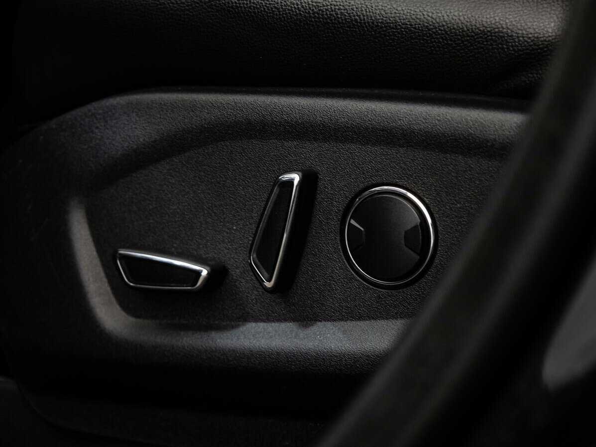 Ford Explorer, 2016 Фото №18