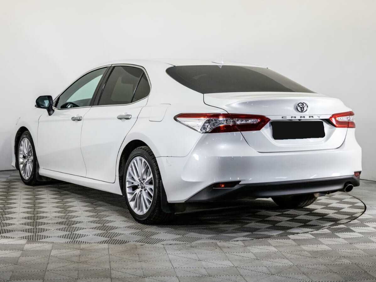 Toyota Camry, 2018 Фото №6
