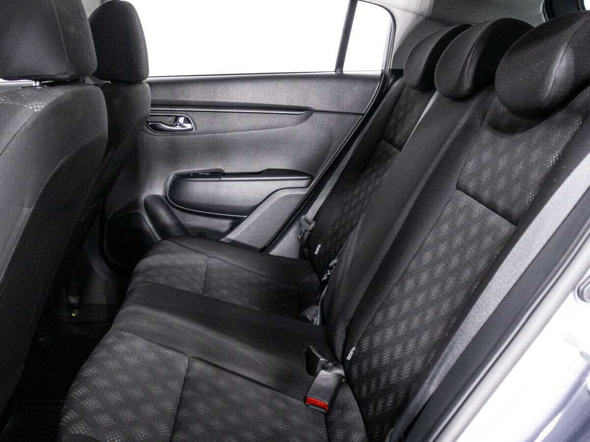 Kia Rio X-Line, 2019 Фото №10