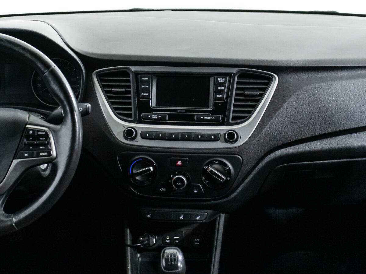 Hyundai Solaris, 2017 Фото №14