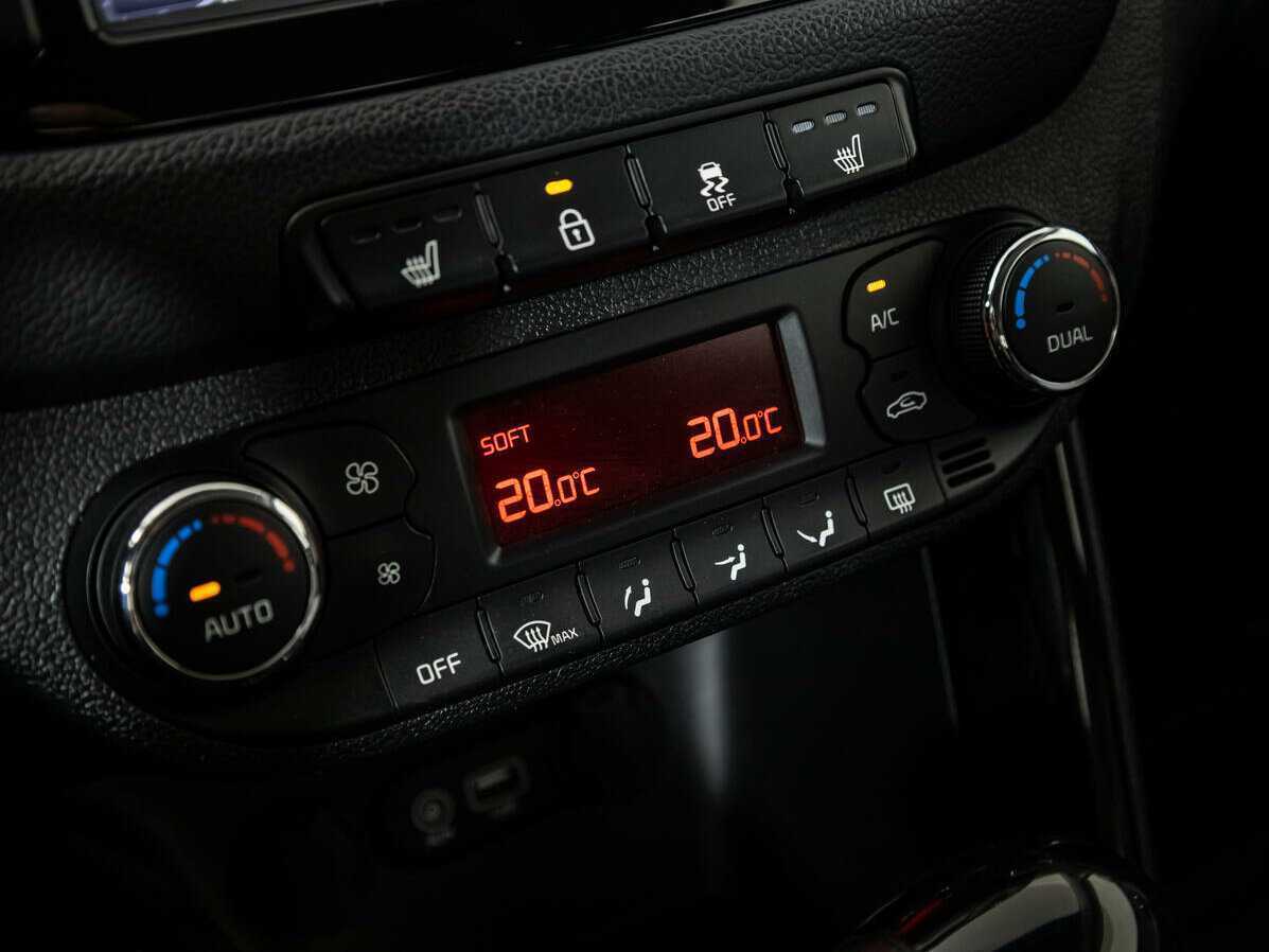 Kia Ceed, 2018 Фото №14