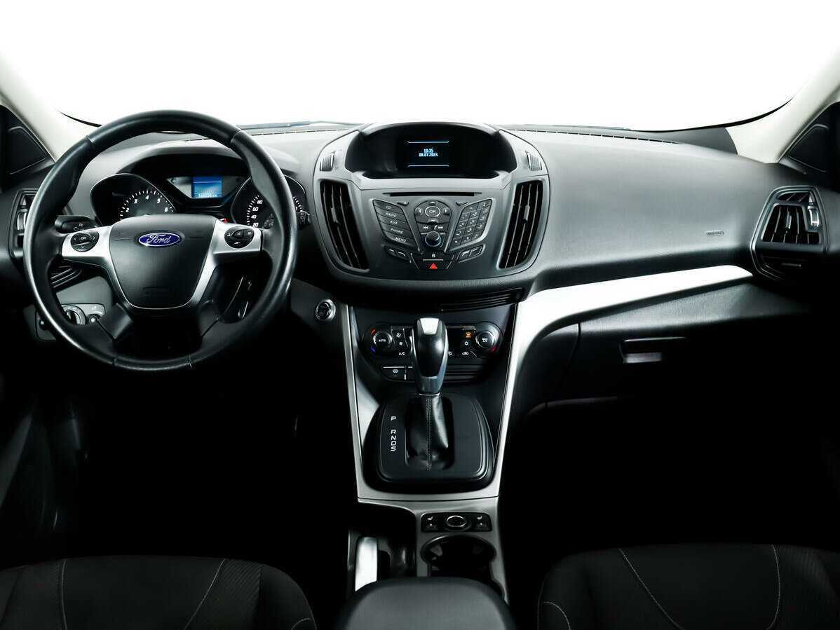 Ford Kuga, 2016 Фото №11