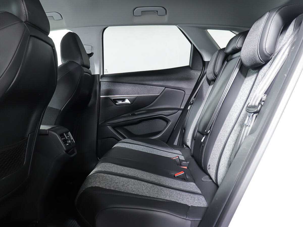 Peugeot 3008, 2017 Фото №10