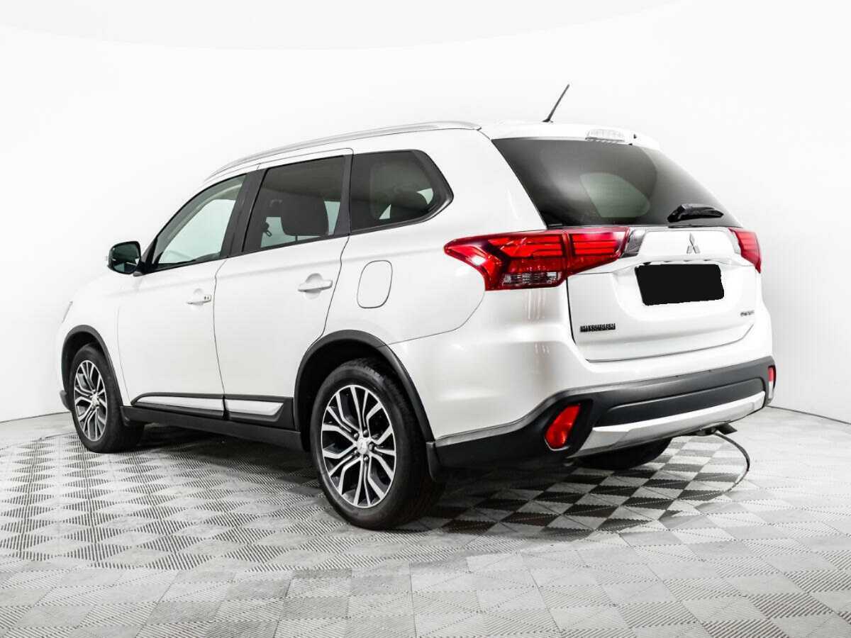 Mitsubishi Outlander, 2015 Фото №7