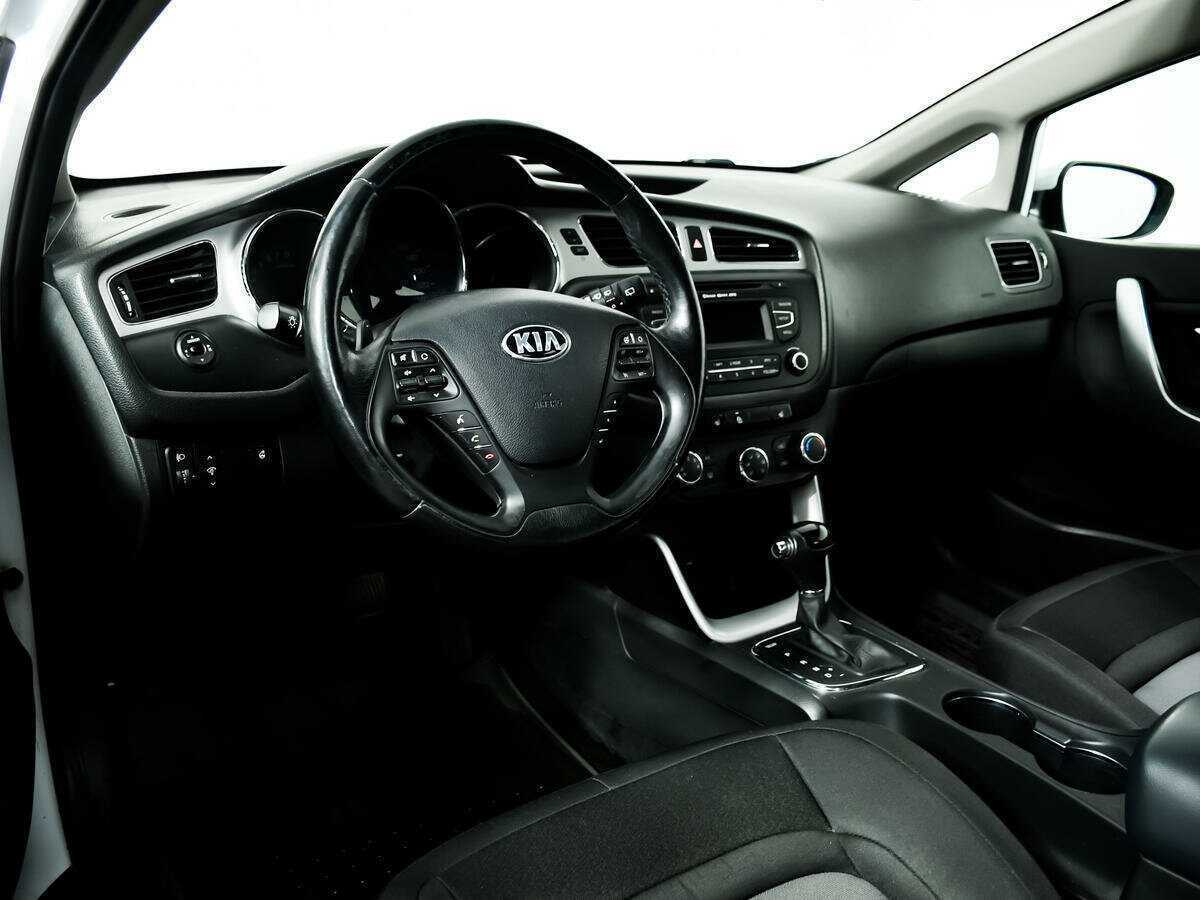 Kia Ceed, 2013 Фото №13