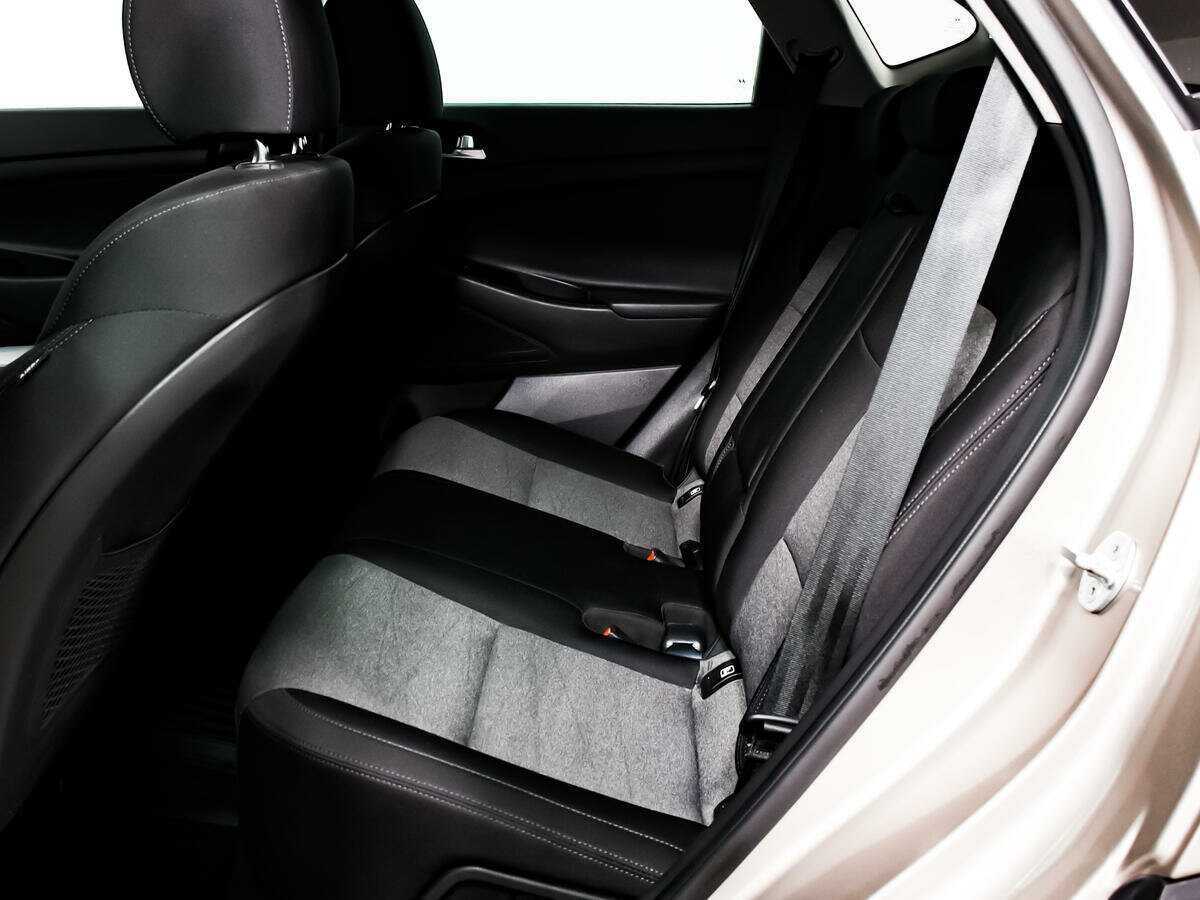 Hyundai Tucson, 2018 Фото №12