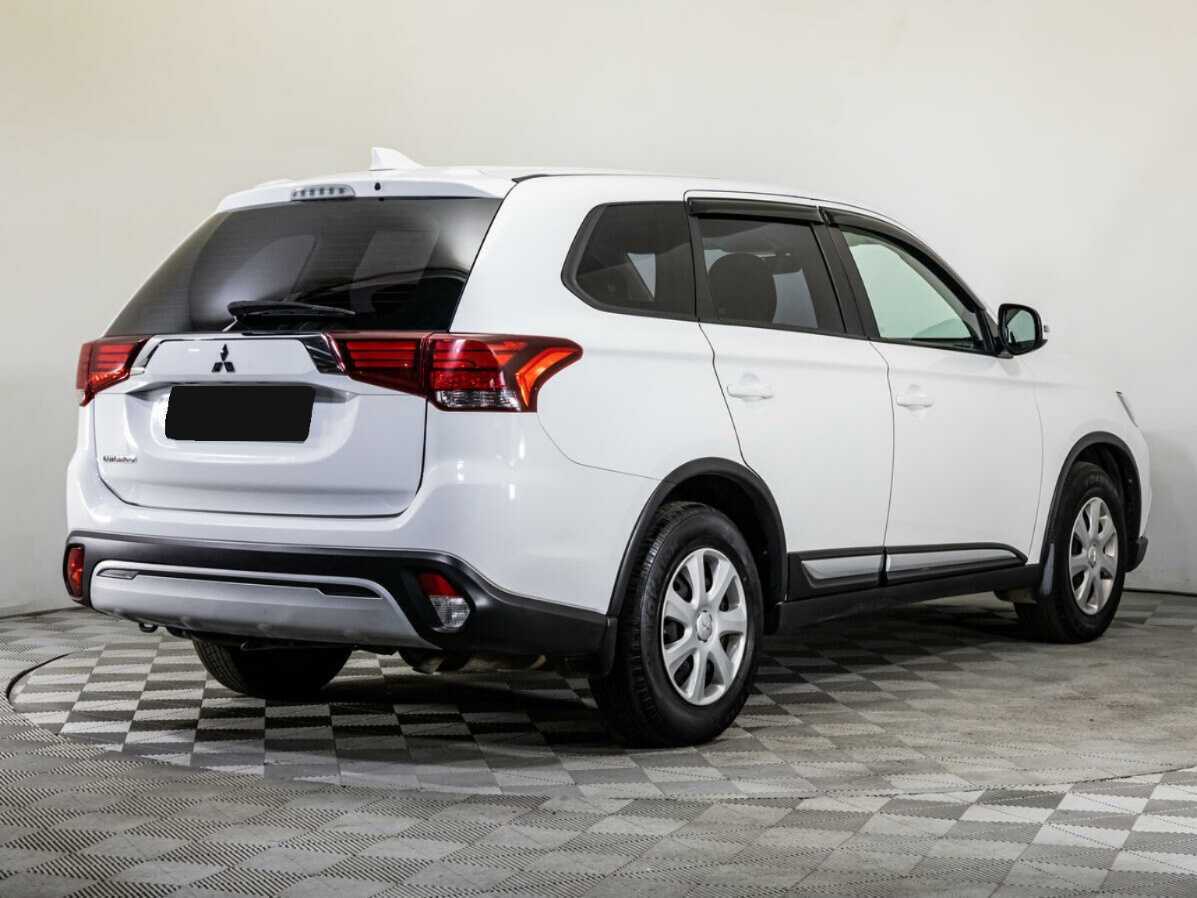 Mitsubishi Outlander, 2020 Фото №4