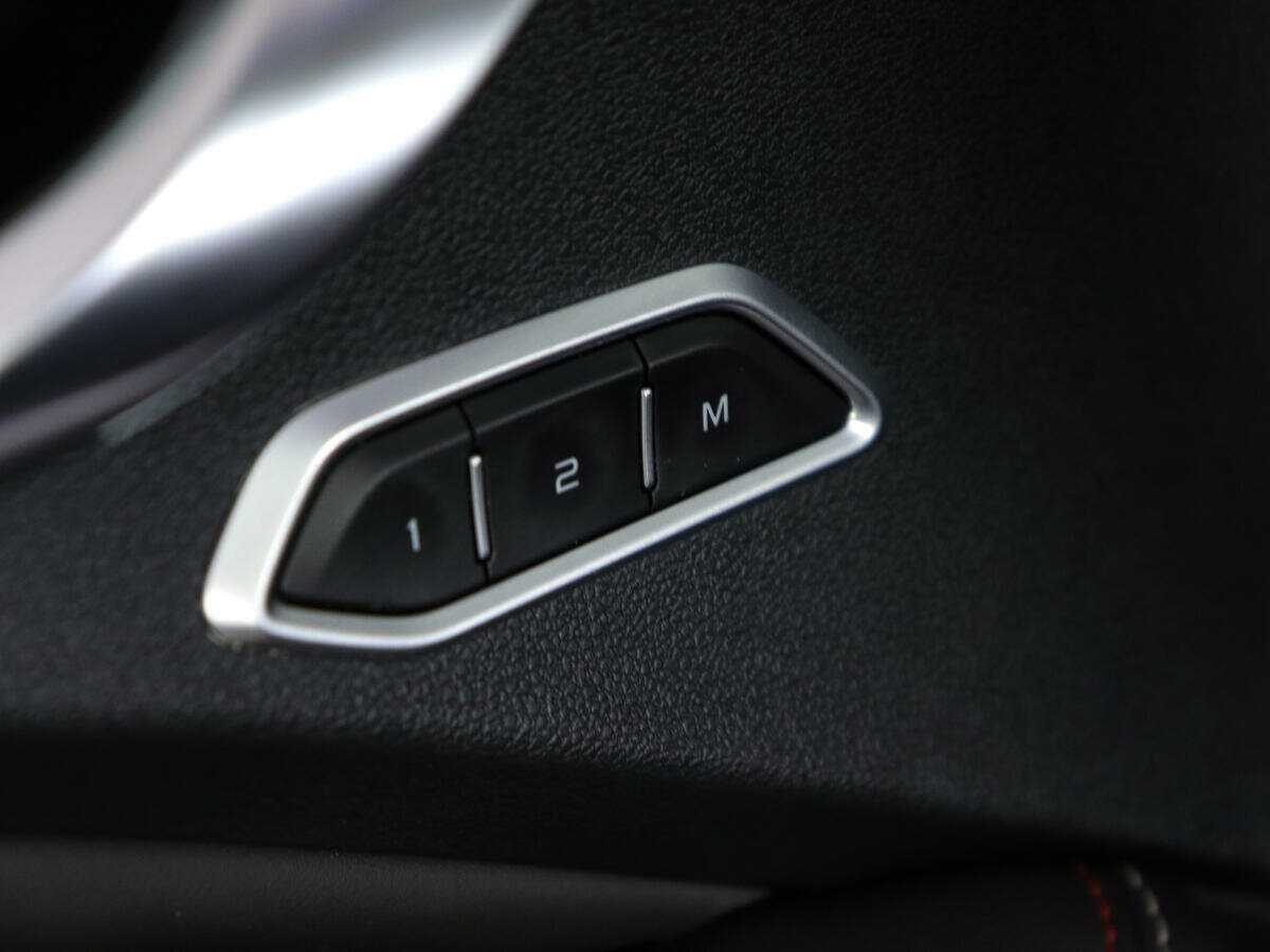 Geely Tugella, 2021 Фото №20