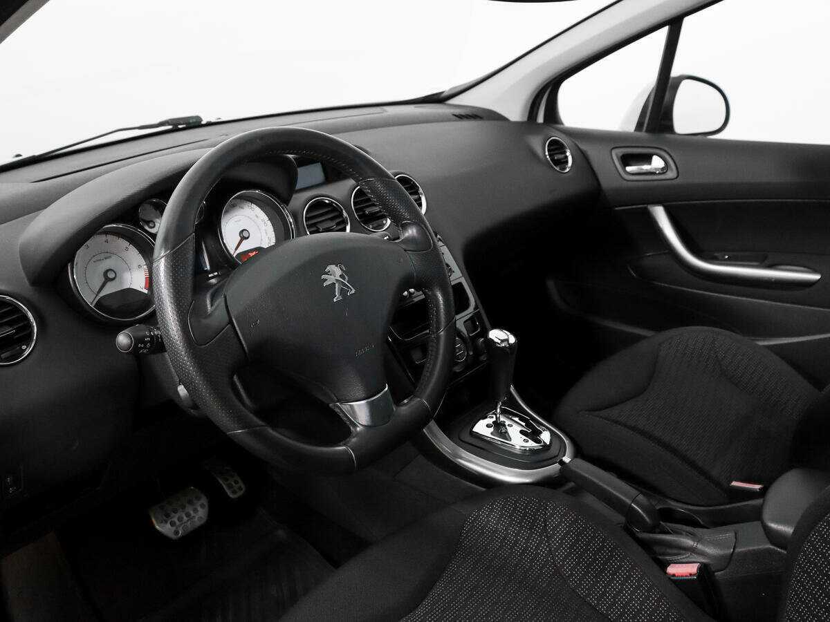 Peugeot 308, 2012 Фото №9