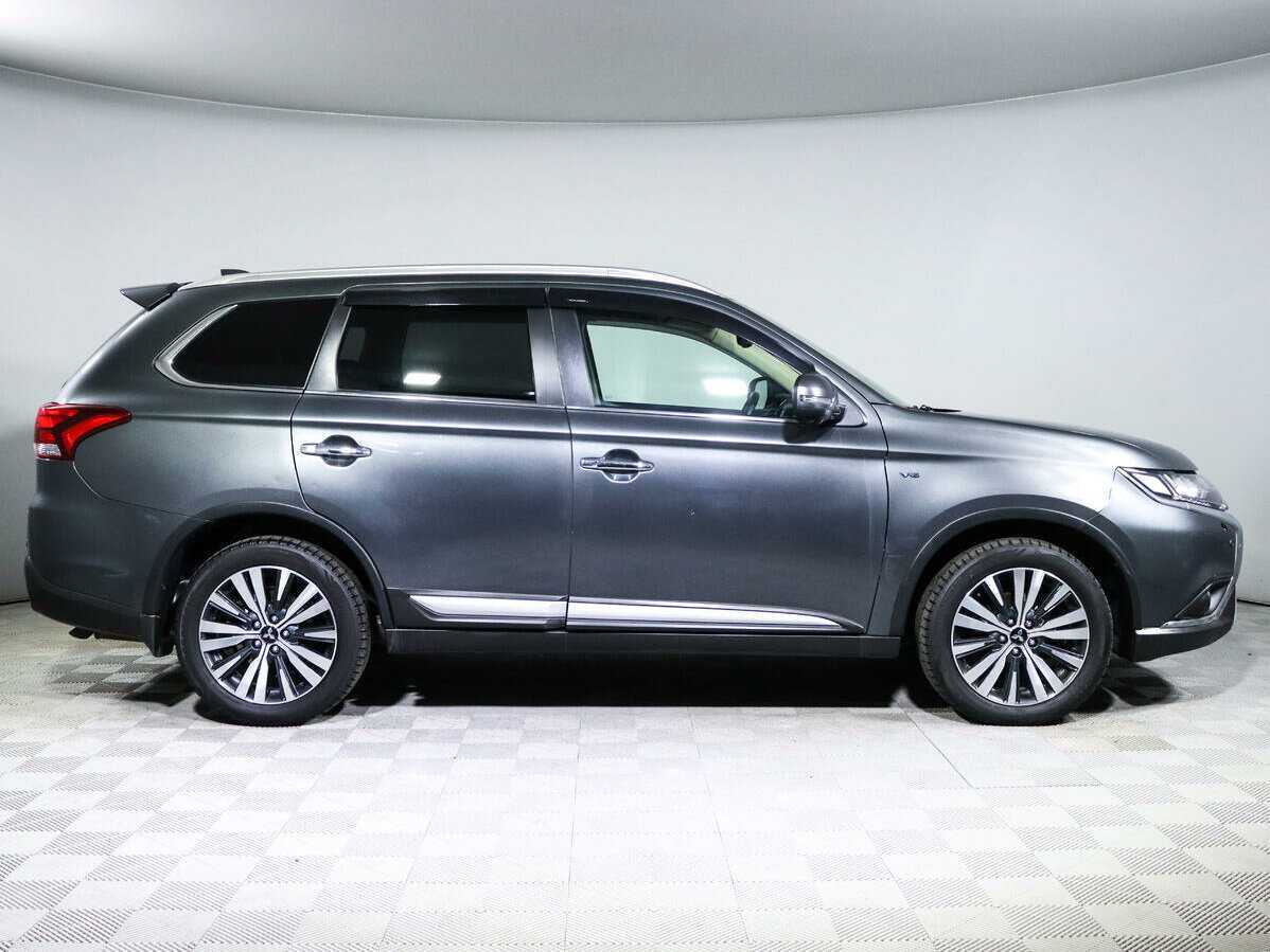 Mitsubishi Outlander, 2020 - 159 325 км. | Фото №4