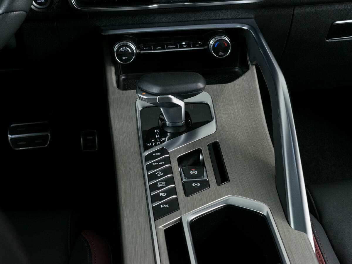 Geely Coolray, 2023 Фото №18