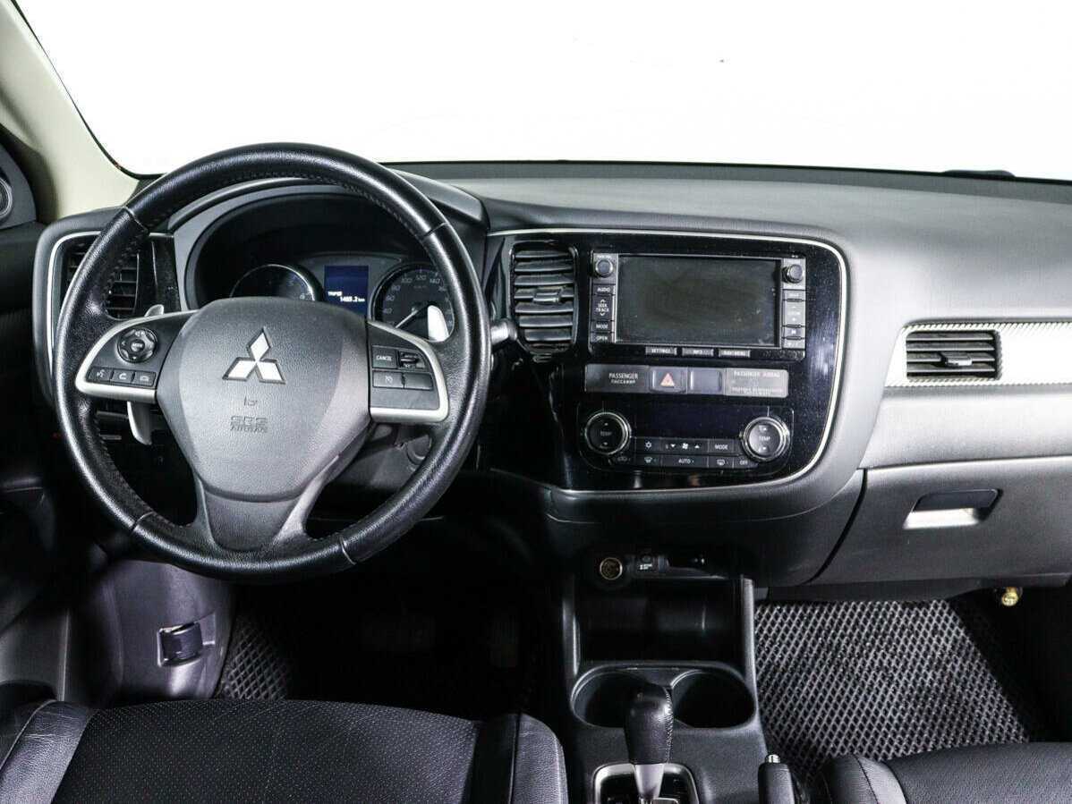 Mitsubishi Outlander, 2012 Фото №12