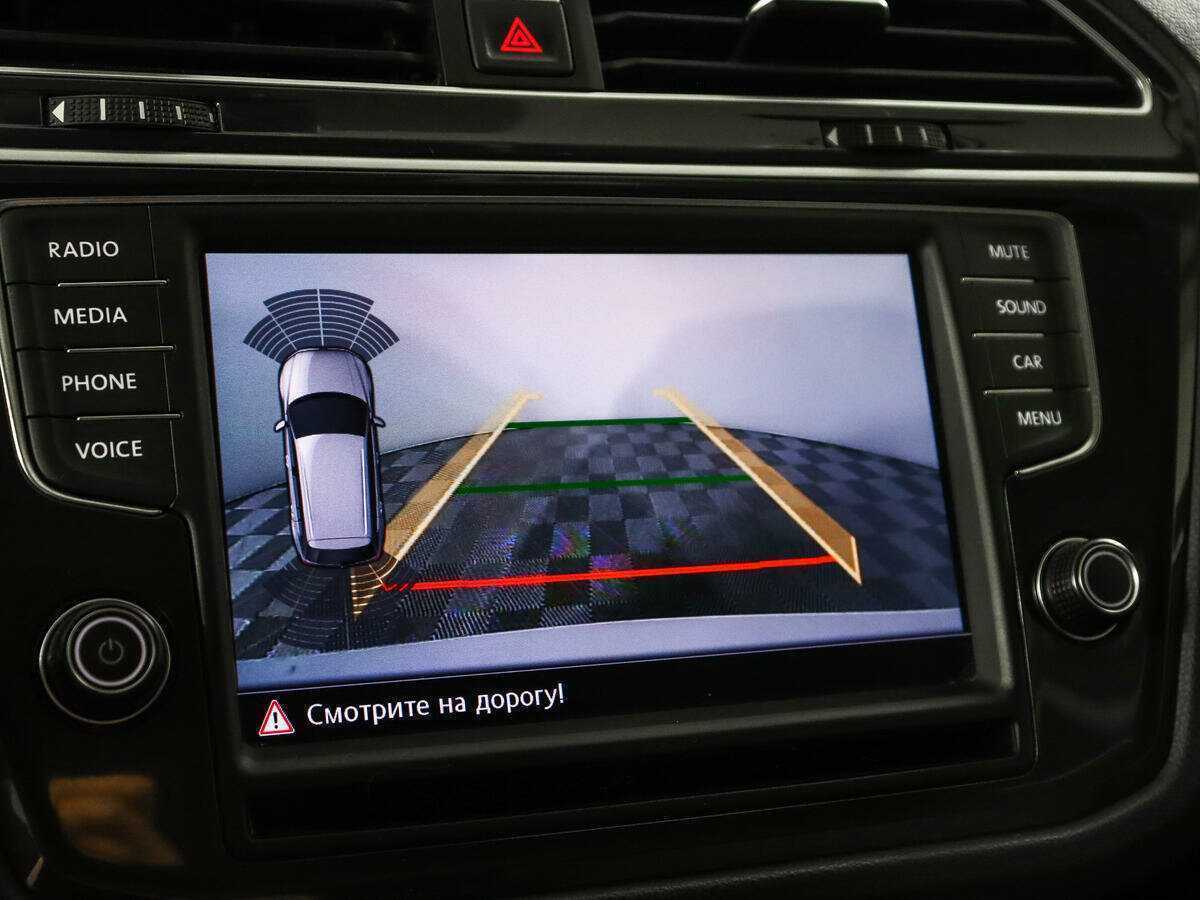 Volkswagen Tiguan, 2017 Фото №16