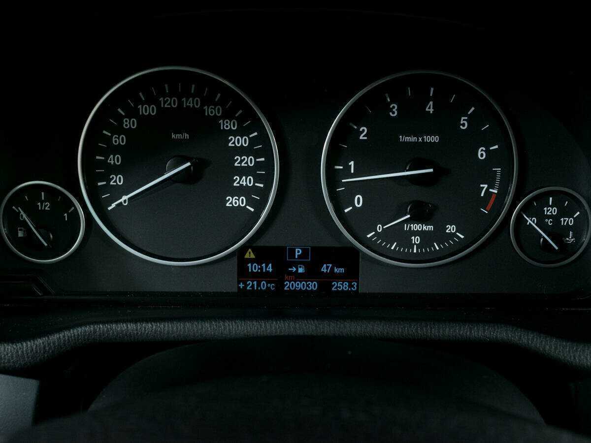 BMW X3 28i xDrive, 2014 Фото №13