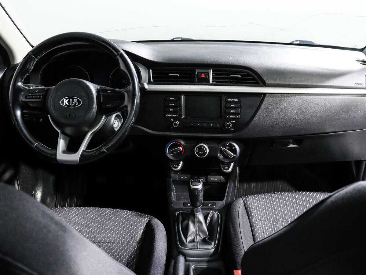 Kia Rio, 2017 Фото №12