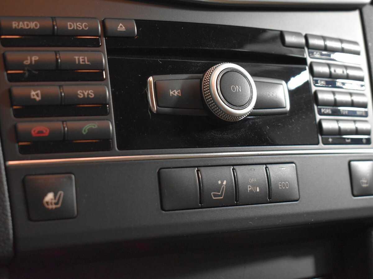 Mercedes-Benz E-Класс 200 7G-Tronic, 2012 Фото №19