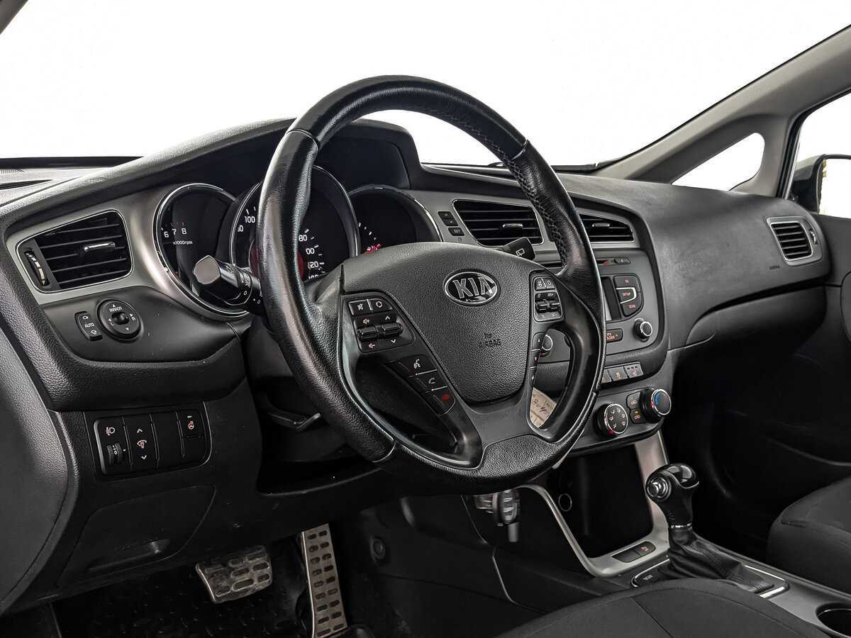 Kia Ceed, 2014 Фото №11
