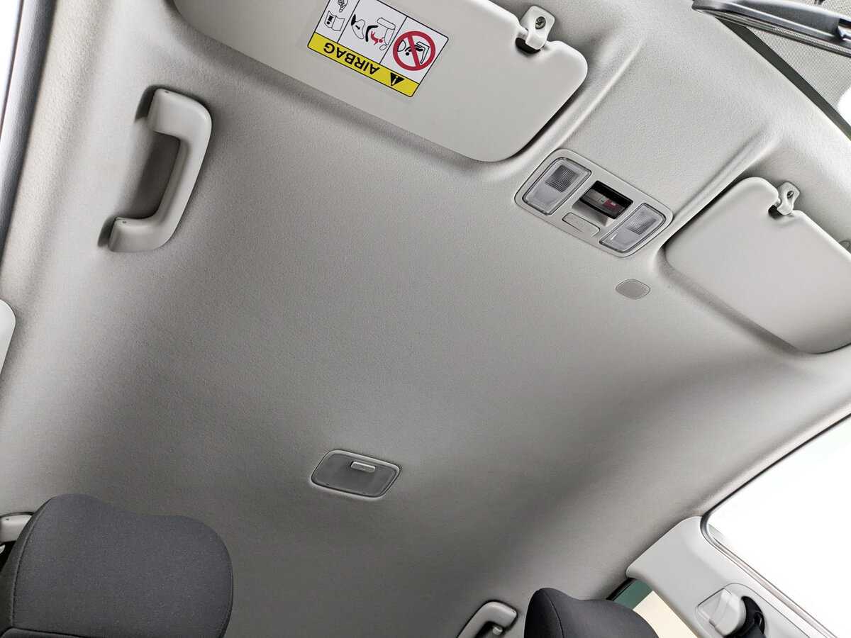 Kia Rio, 2018 Фото №16