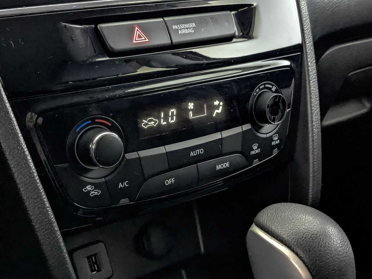 Suzuki Vitara S, 2016 Фото №21