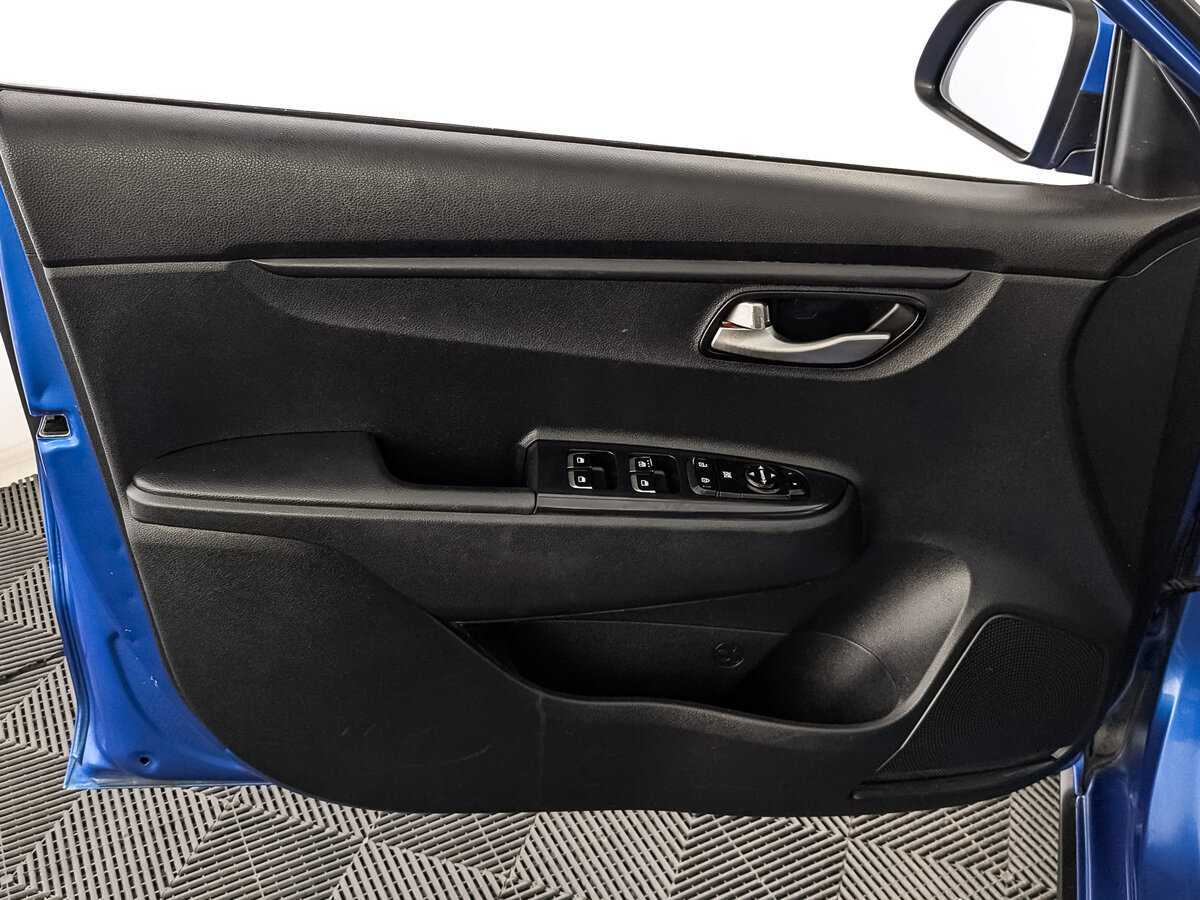 Kia Rio X-Line, 2019 Фото №15