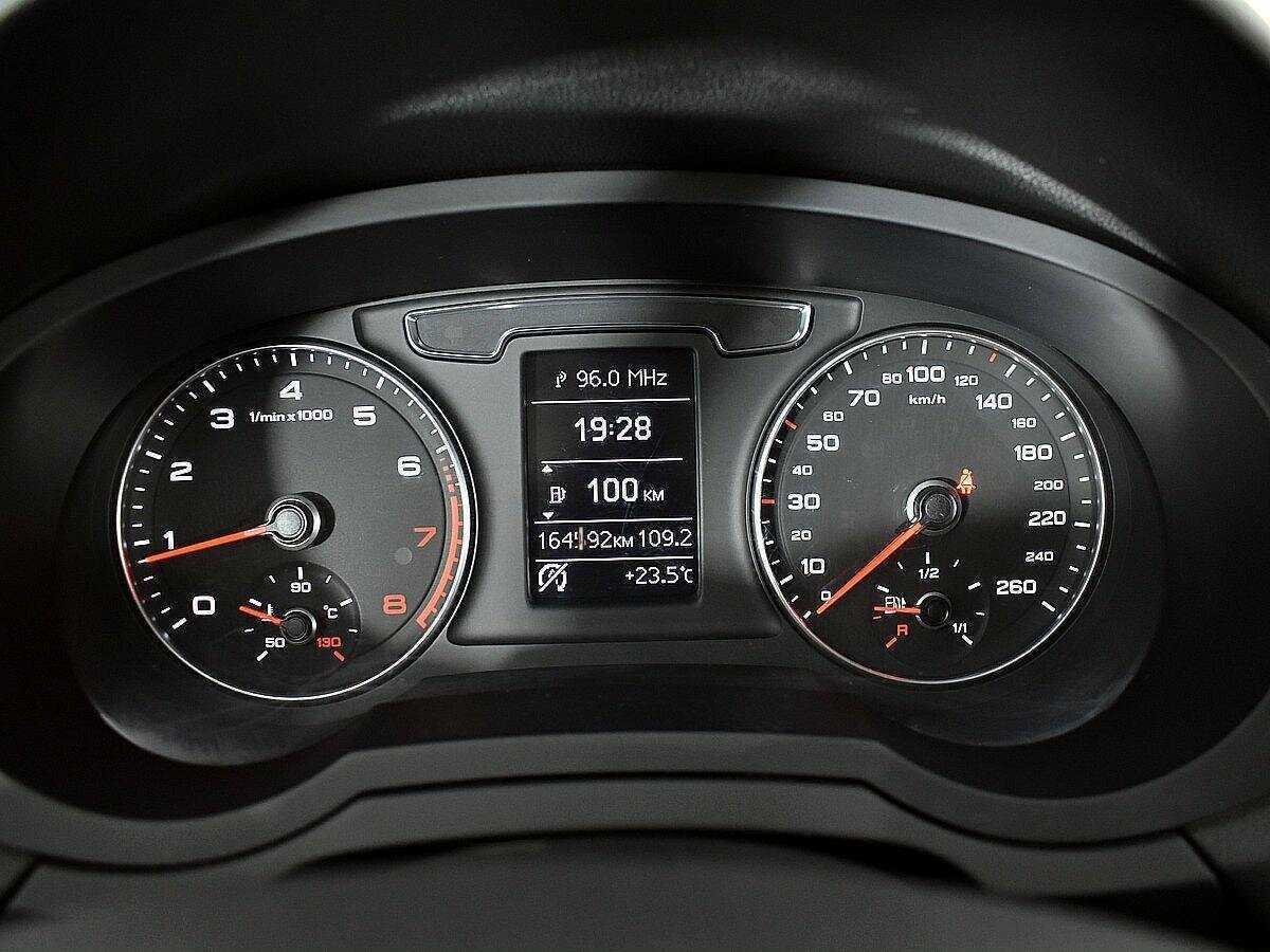 Audi Q3, 2015 Фото №12