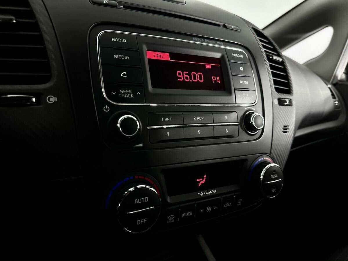 Kia Cerato, 2014 Фото №9