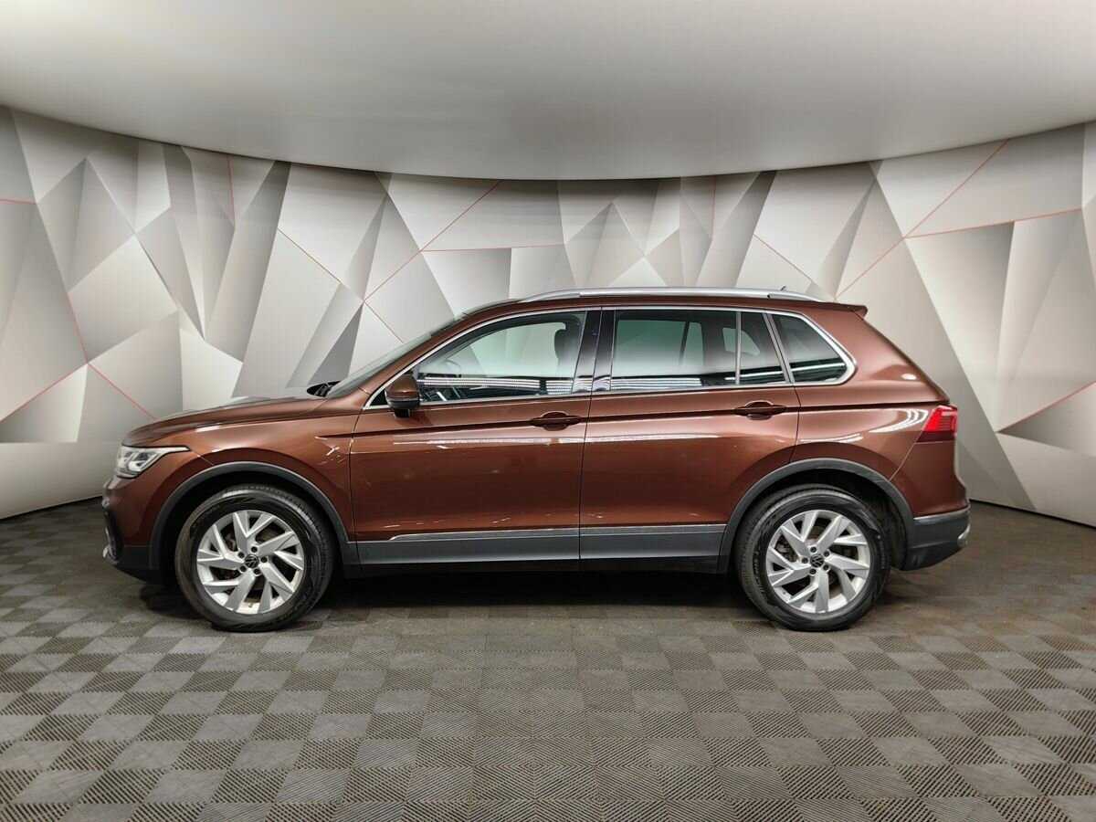 Volkswagen Tiguan, 2021 - 69 929 км. | Фото №5