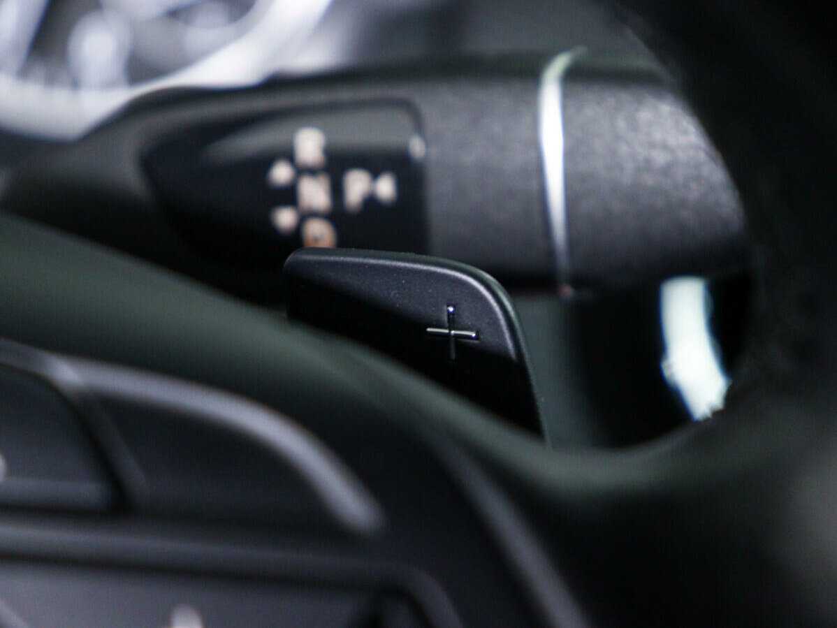 Mercedes-Benz A-Класс 180, 2015 Фото №16