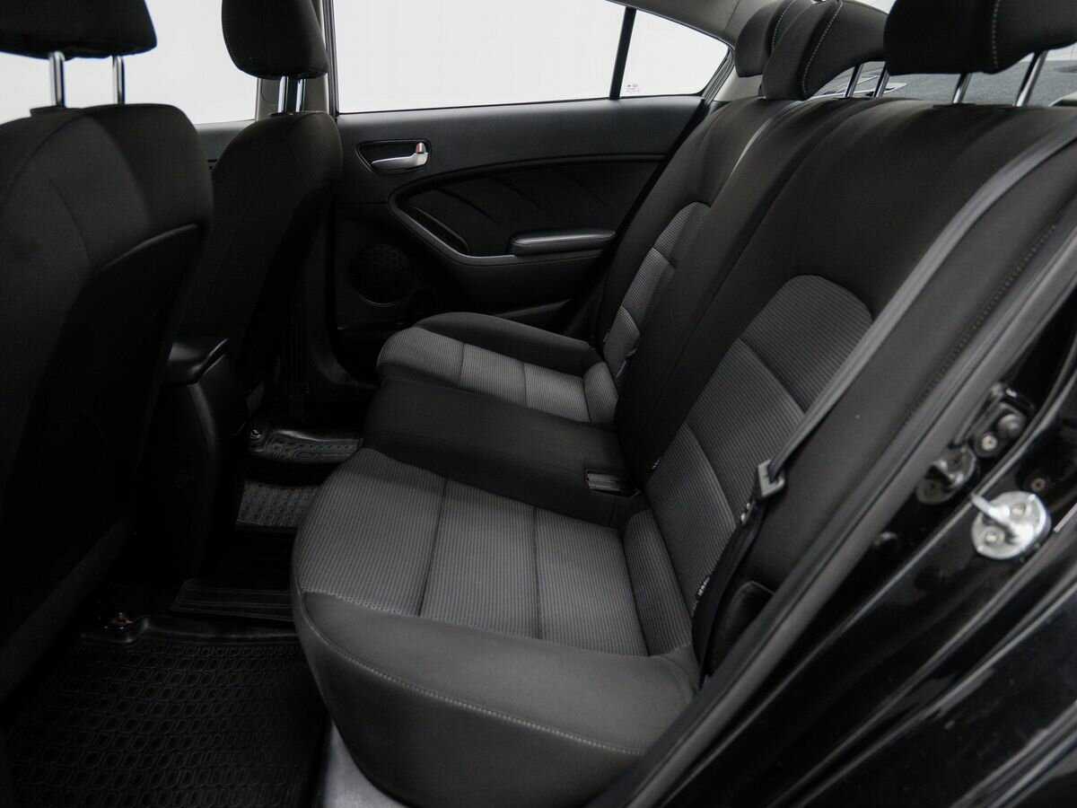 Kia Cerato, 2018 Фото №12