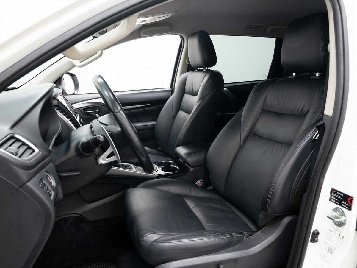 Mitsubishi Pajero Sport, 2017 - 105 000 км. | Фото №8