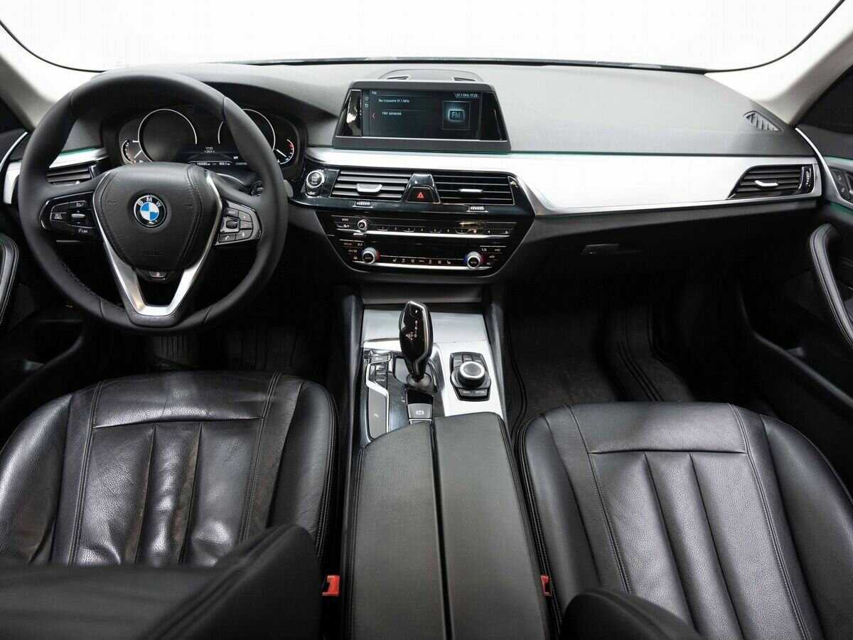 BMW 5 серии 520d, 2018 Фото №14