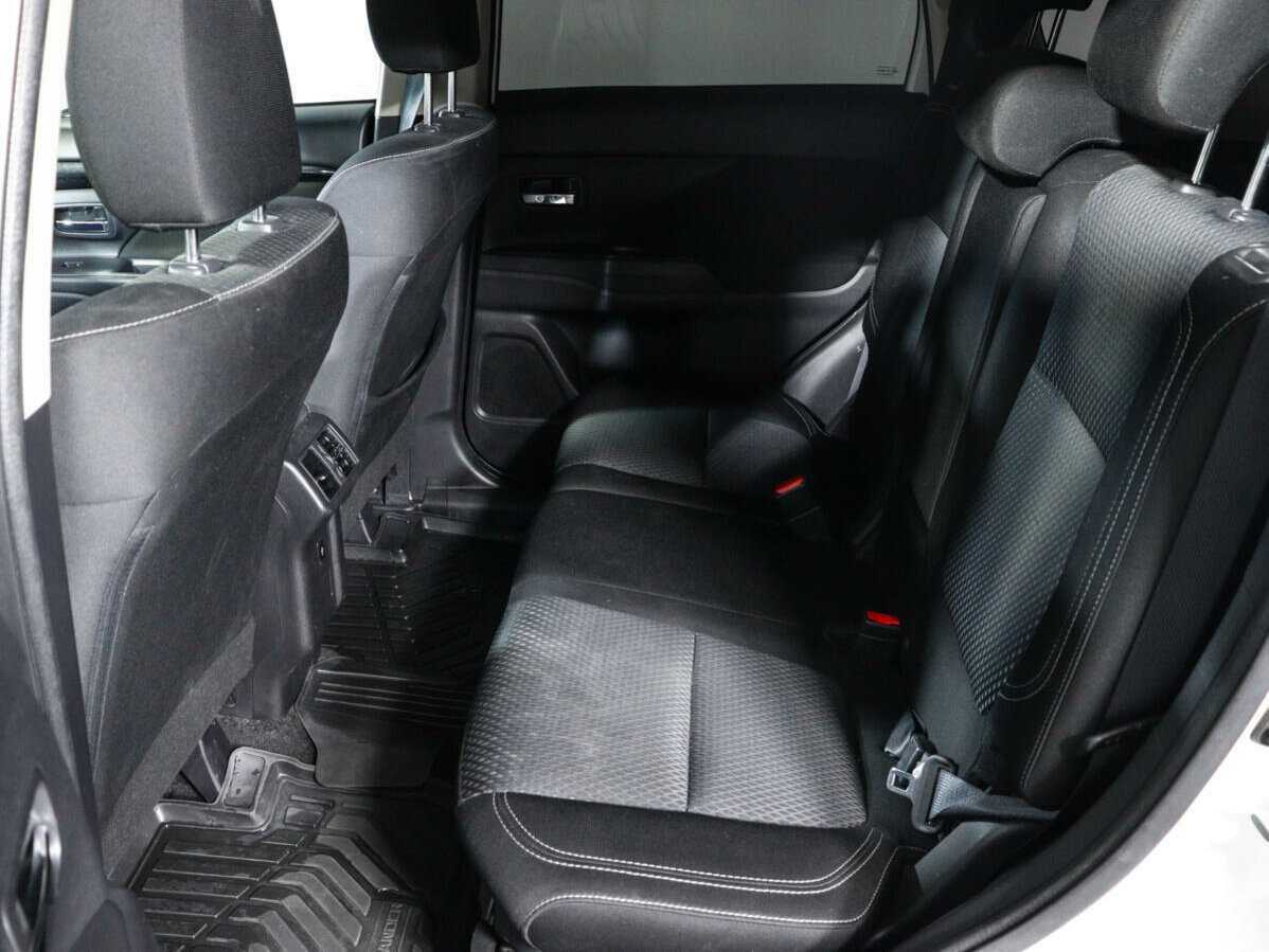 Mitsubishi Outlander, 2019 Фото №10