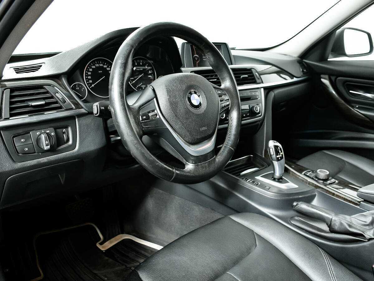 BMW 3 серии 320i, 2013 Фото №13