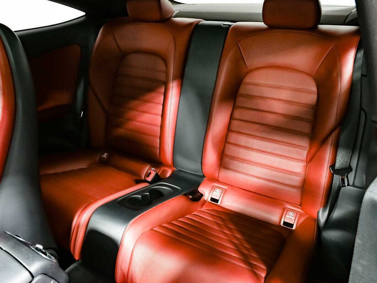 Mercedes-Benz C-Класс 300, 2016 Фото №12