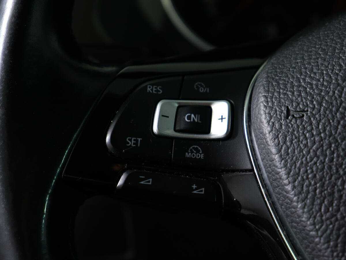 Volkswagen Tiguan, 2017 Фото №19