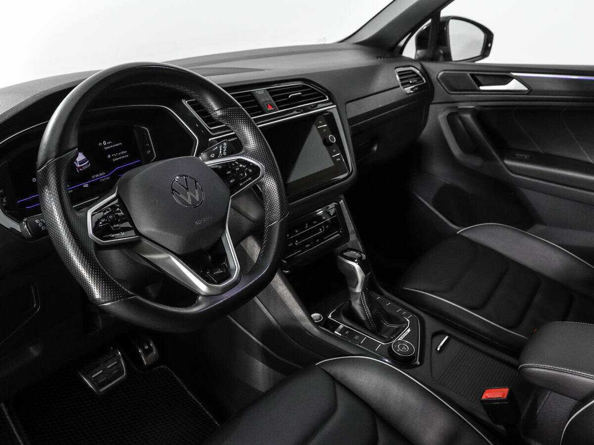 Volkswagen Tiguan, 2021 - 71 470 км. | Фото №7