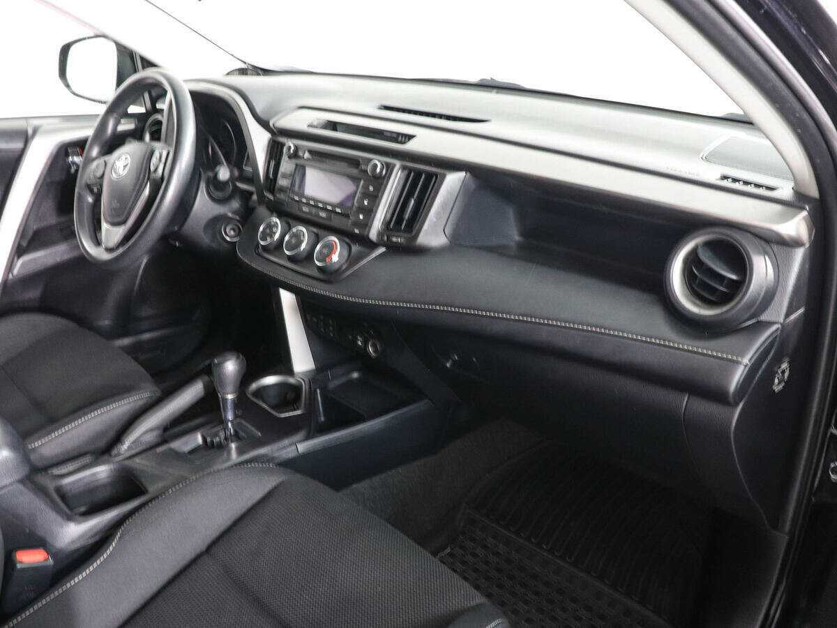 Toyota RAV4, 2017 - 134 927 км. | Фото №6